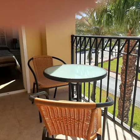 Muy Buena Ubicacion, Cerca De La Playa Y Centrico. Apartment Roquetas de Mar